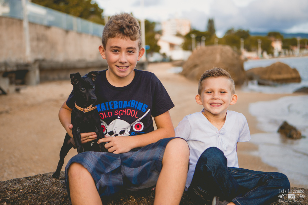 Érika + Fábio + Arthur +(Lord) | Sessão fotográfica em família