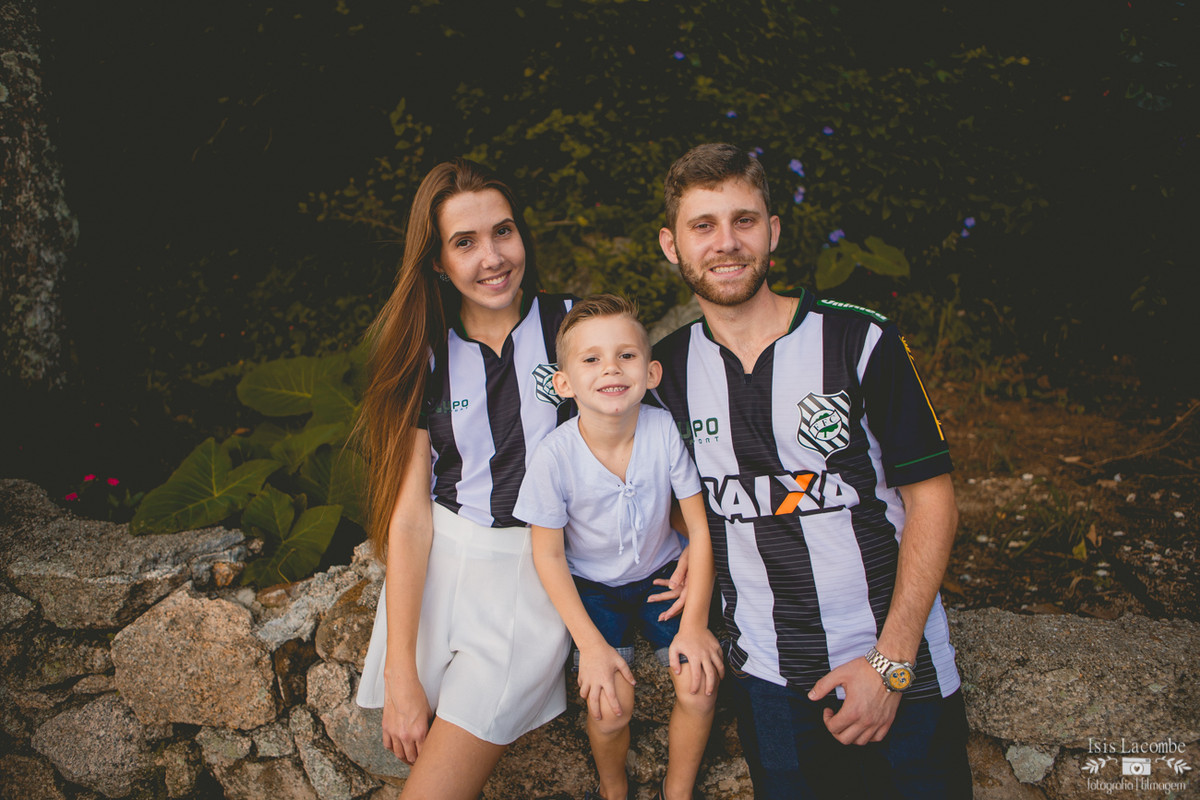 Érika + Fábio + Arthur +(Lord) | Sessão fotográfica em família