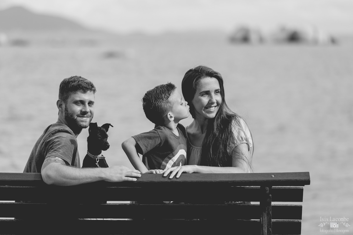 Érika + Fábio + Arthur +(Lord) | Sessão fotográfica em família