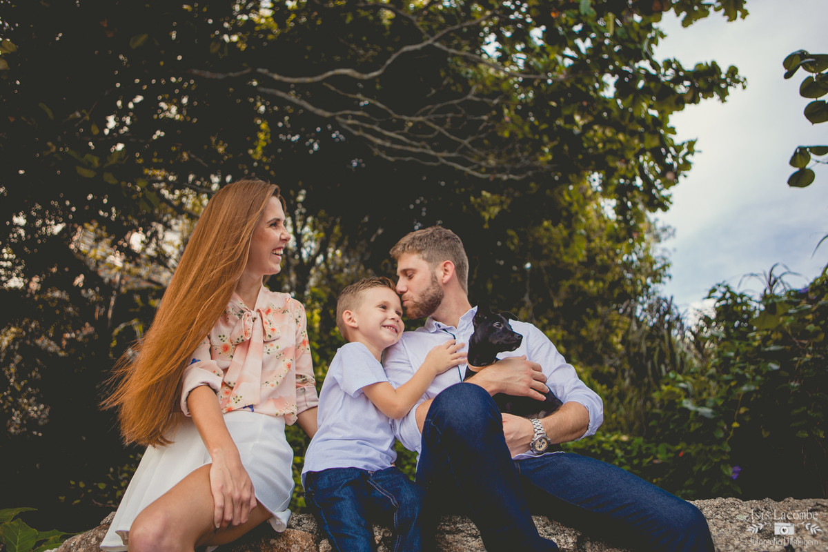 Érika + Fábio + Arthur +(Lord) | Sessão fotográfica em família