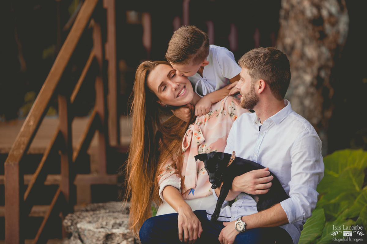 Érika + Fábio + Arthur +(Lord) | Sessão fotográfica em família