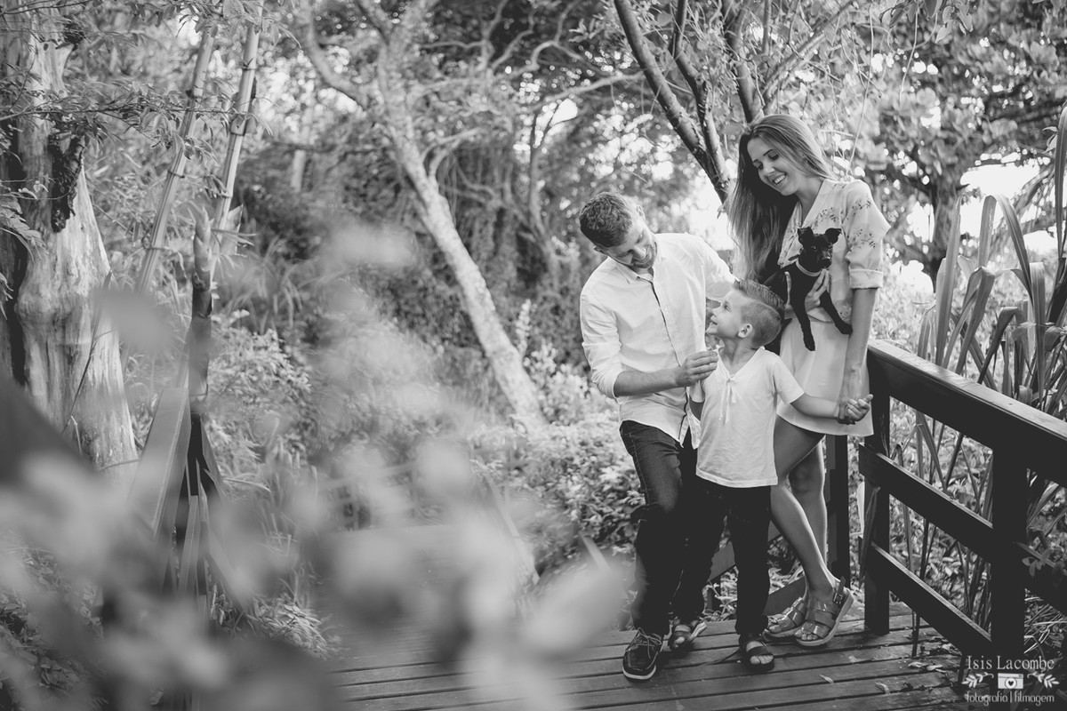 Érika + Fábio + Arthur +(Lord) | Sessão fotográfica em família