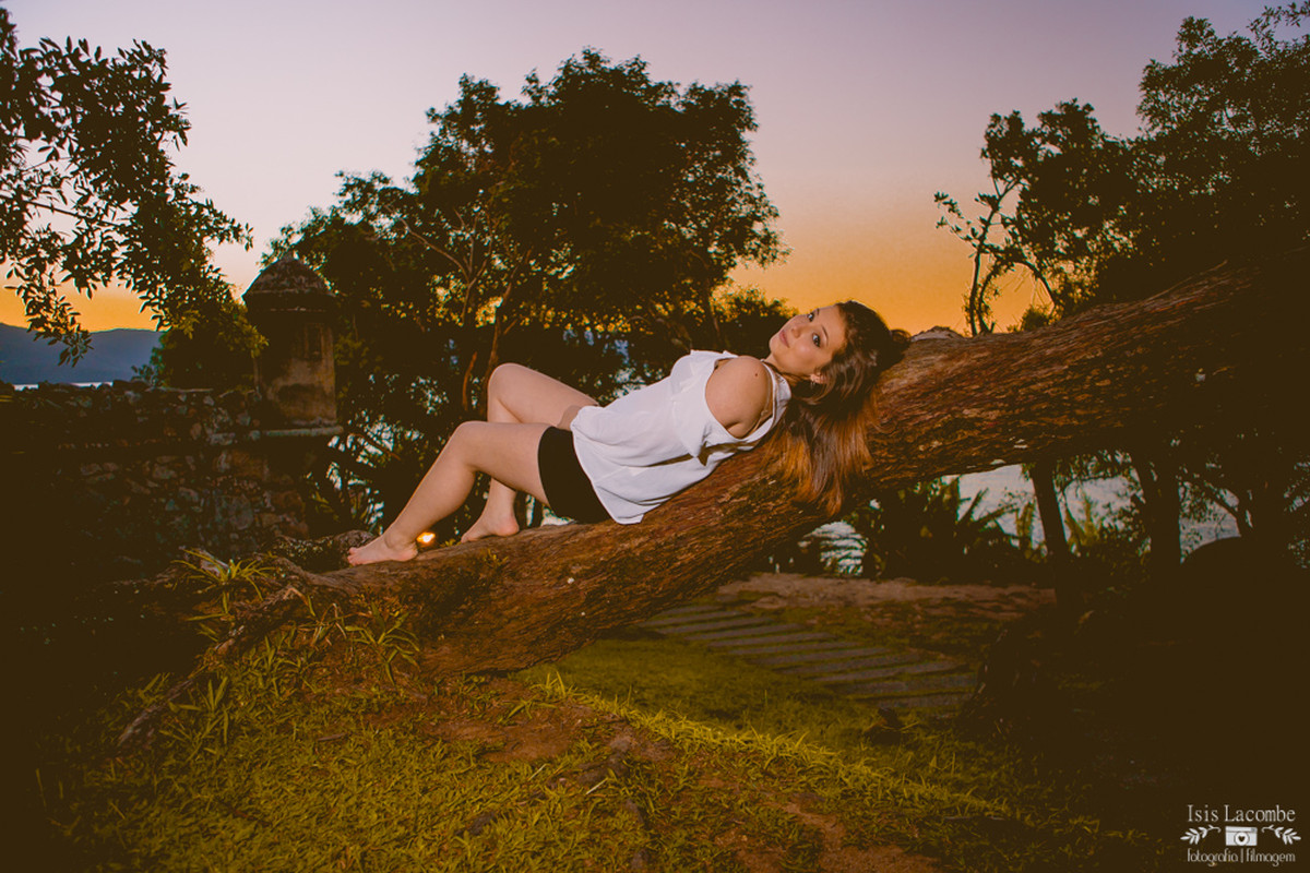 Julia – Pré 15 anos