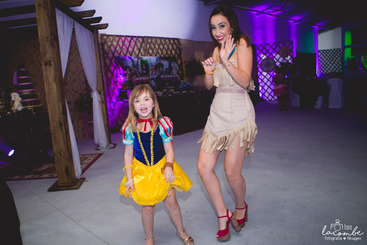 Taisa | 15 anos | Aniversário