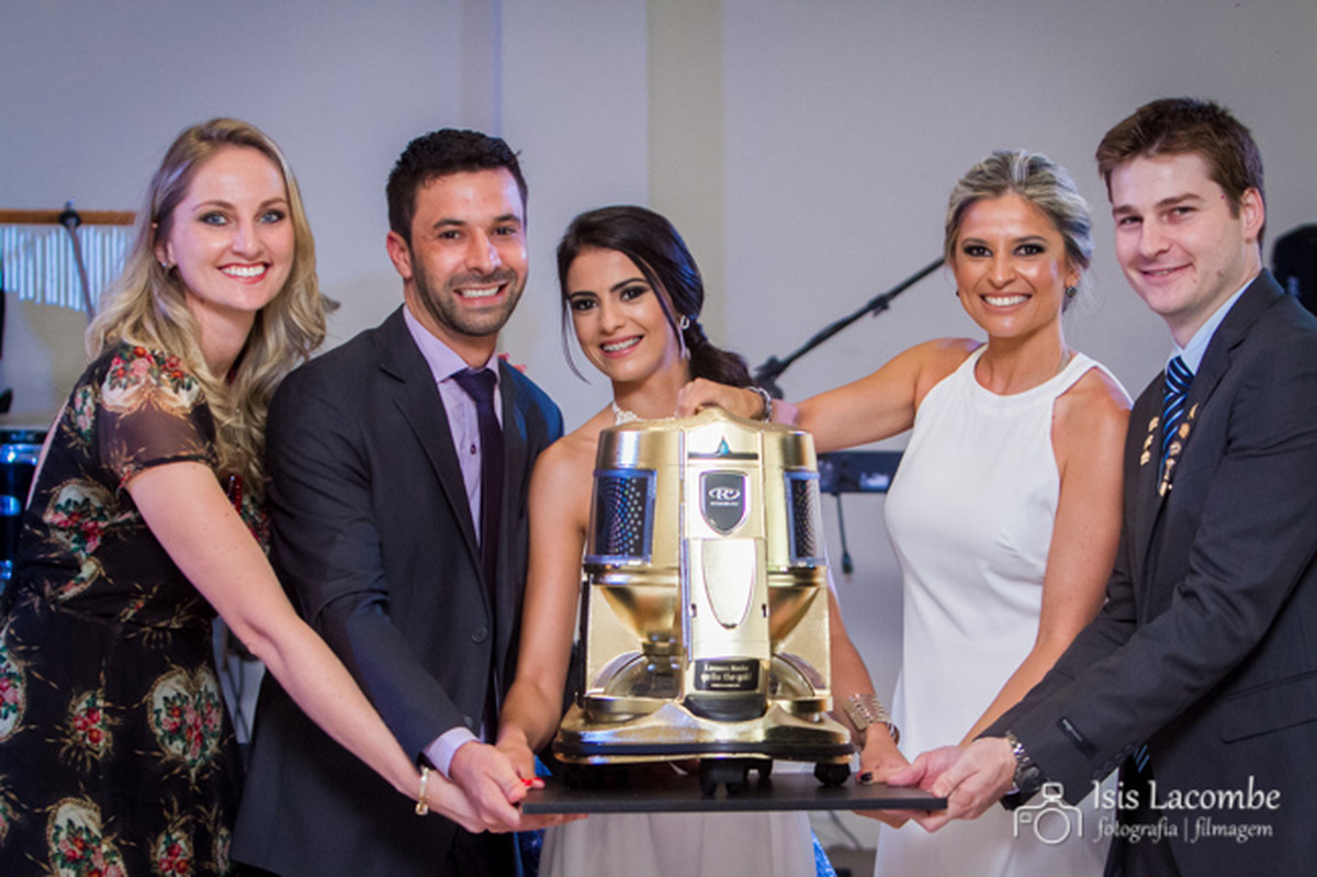 Confraternização | Supero