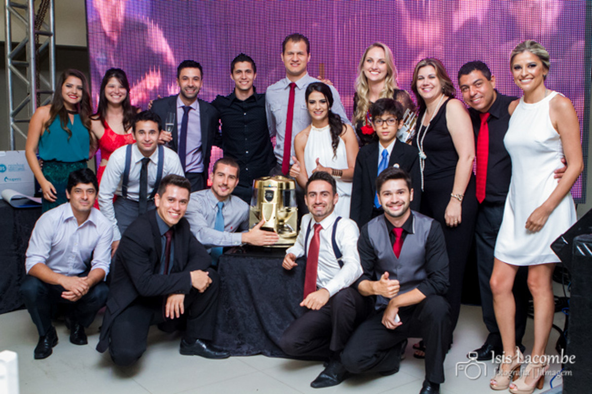 Confraternização | Supero