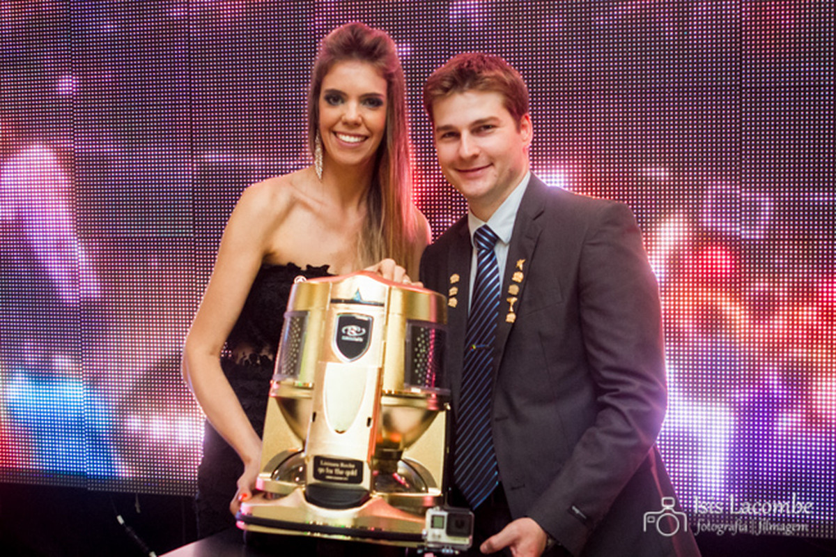 Confraternização | Supero