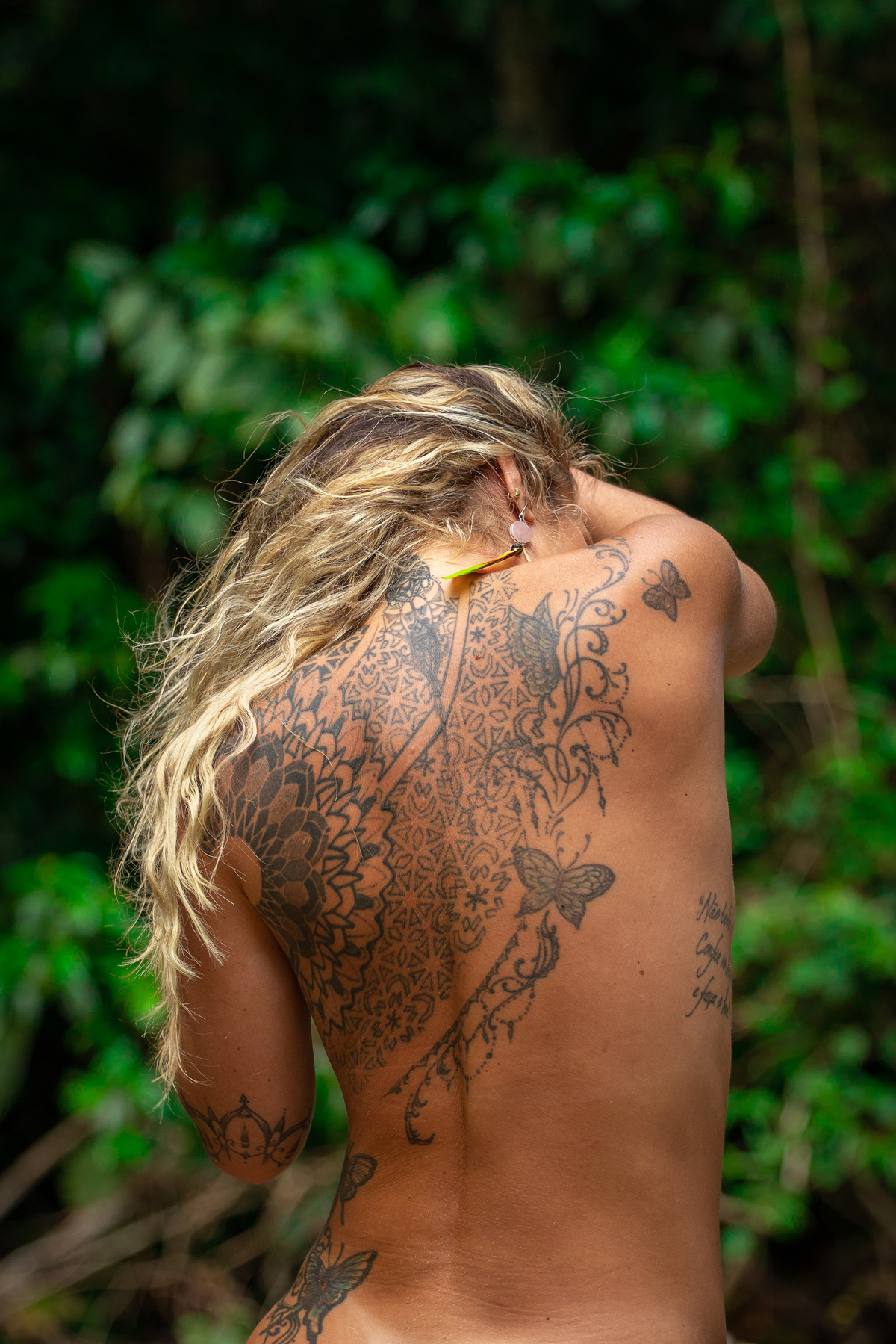 Ensaio fotografico de nu com Nati Casassola em Florianopolis pelo olhar de  Ricardo Zanetta