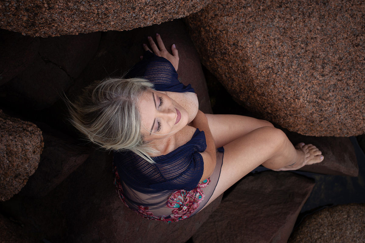Ensaio de Nu na praia da Galheta em Florianopolis por Ricardo Zanetta.