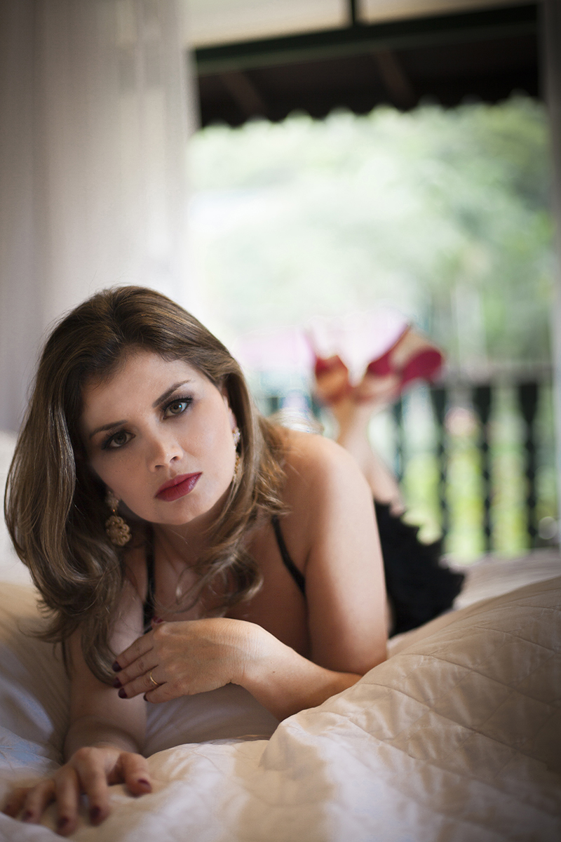 Ensaio boudoir pelo fotógrafo Ricardo Zanetta