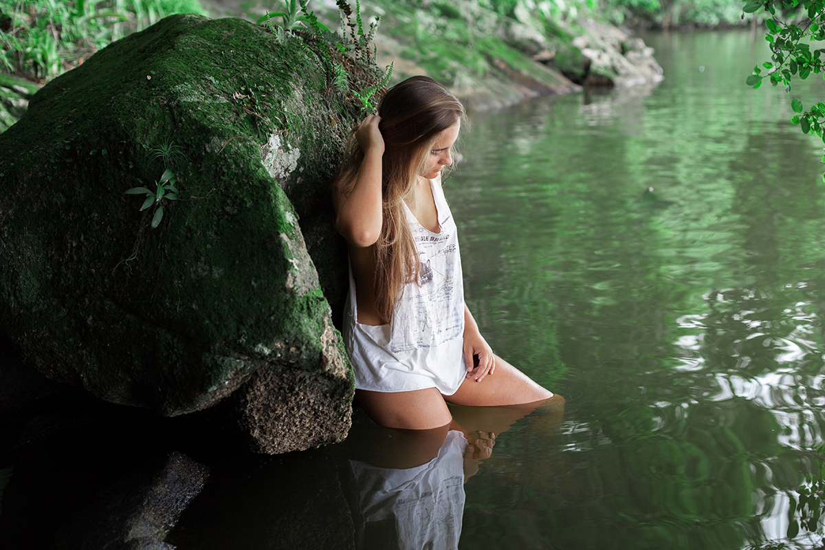 Ensaio sensual por Ricardo Zanetta 