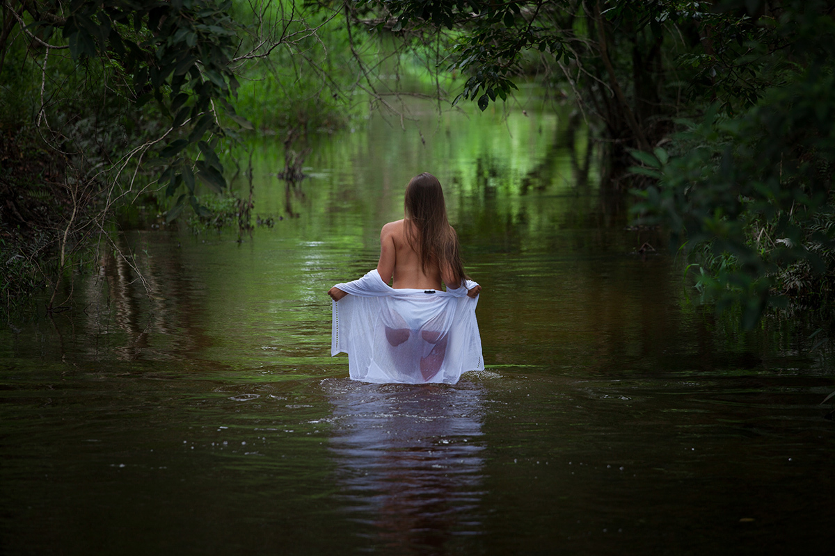 Ensaio sensual por Ricardo Zanetta 