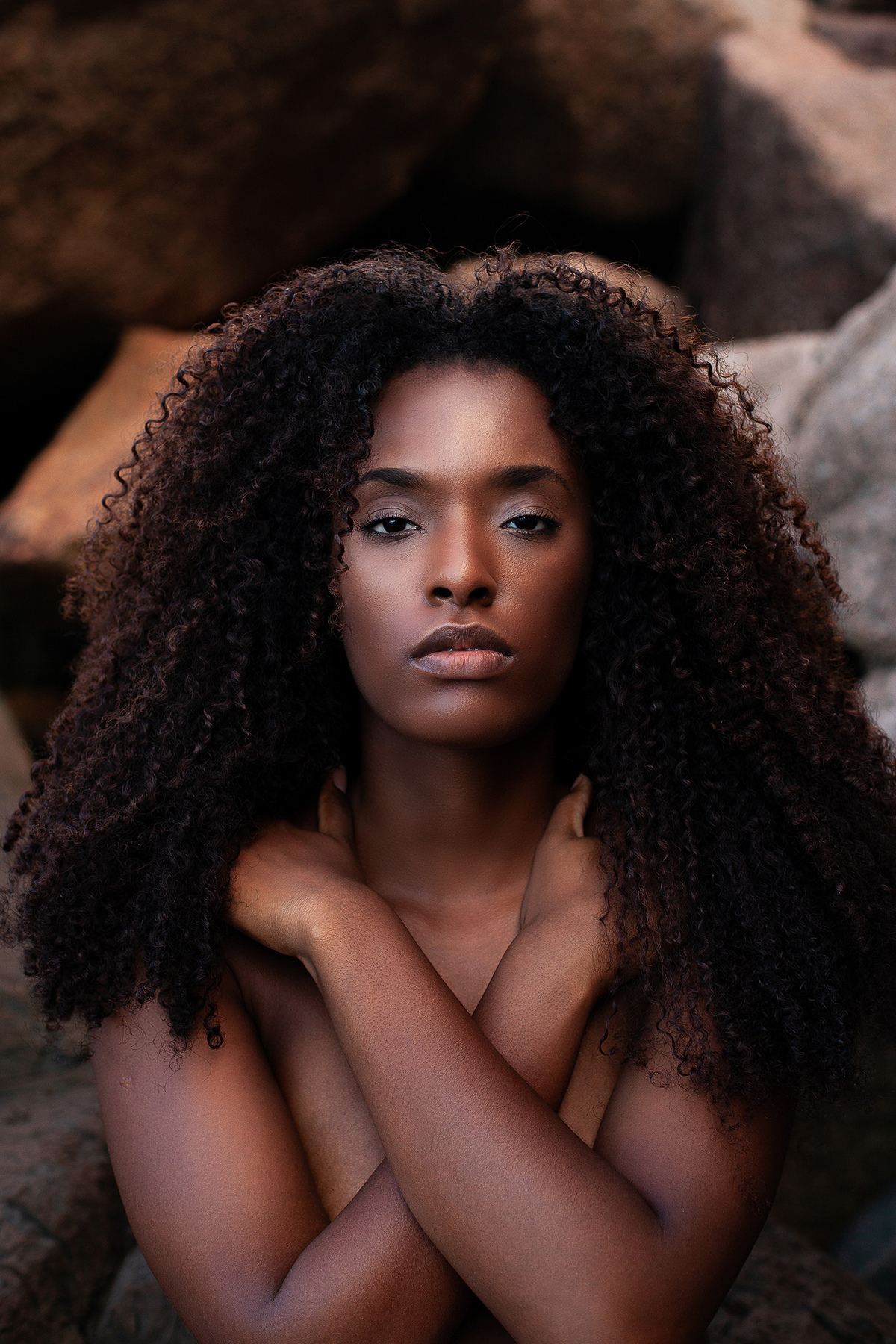 Ensaio nu artistico de mulher negra em florianopolis por Ricardo Zanetta