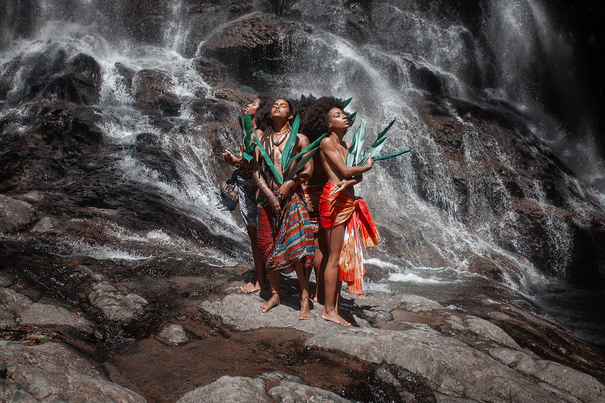 Vida Livre. Ensaio com mulheres negras em nu artistico. Liberdade