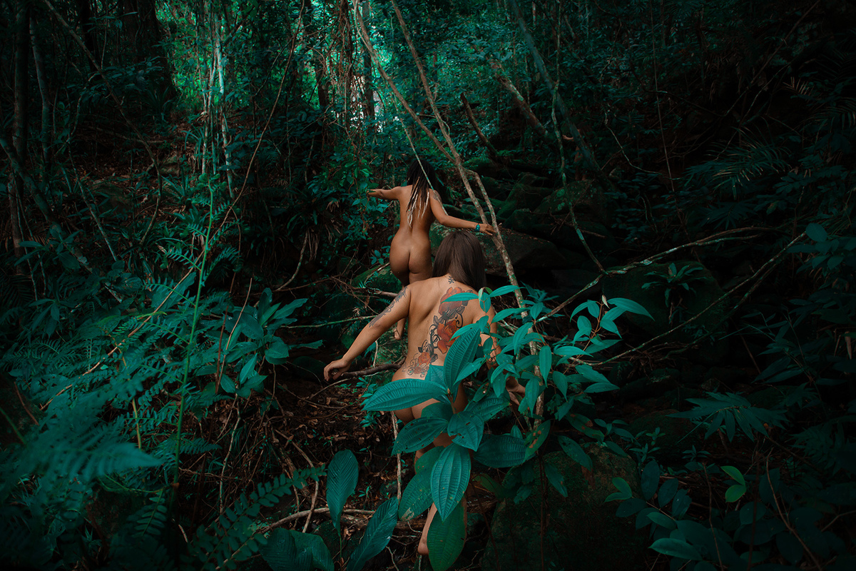 Ensaio em homenagem ao dia do índio somente com mulheres em Florianopolis