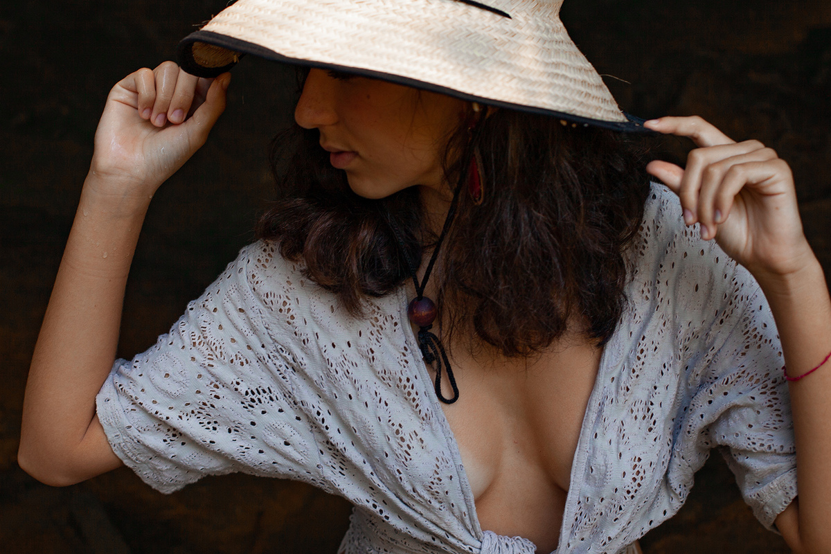 Ensaio Sensual em Florianópolis realizado pelo fotografo Ricardo Zanetta