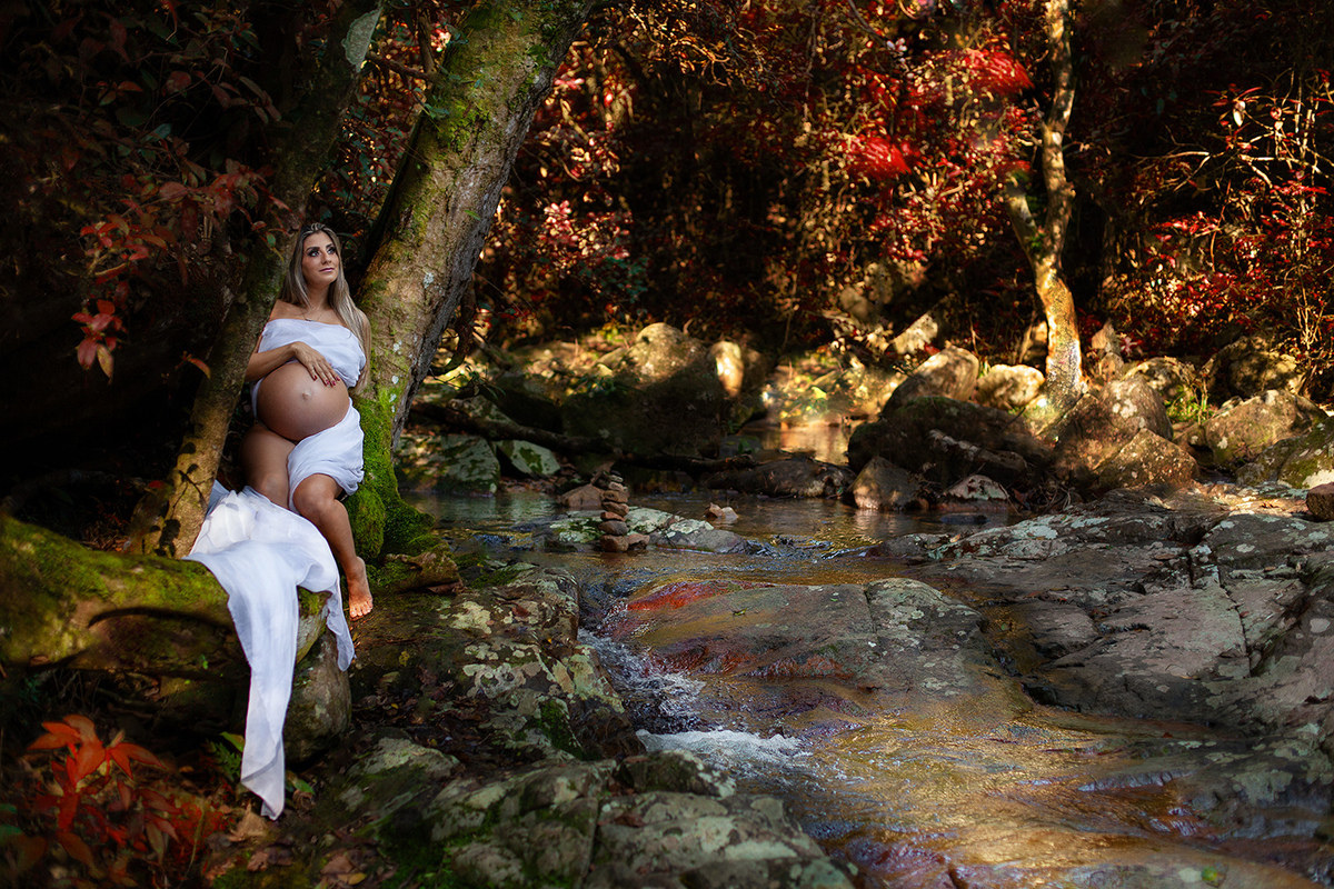 Ensaio gestante em cachoeira  Florianopolis por Ricardo Zanetta