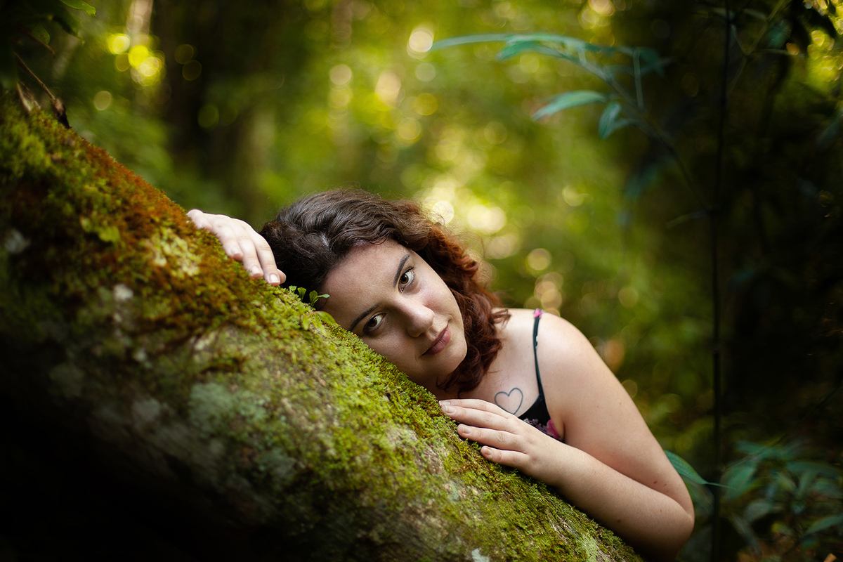 Lindo ensaio pluz size. Uma revelação de alma