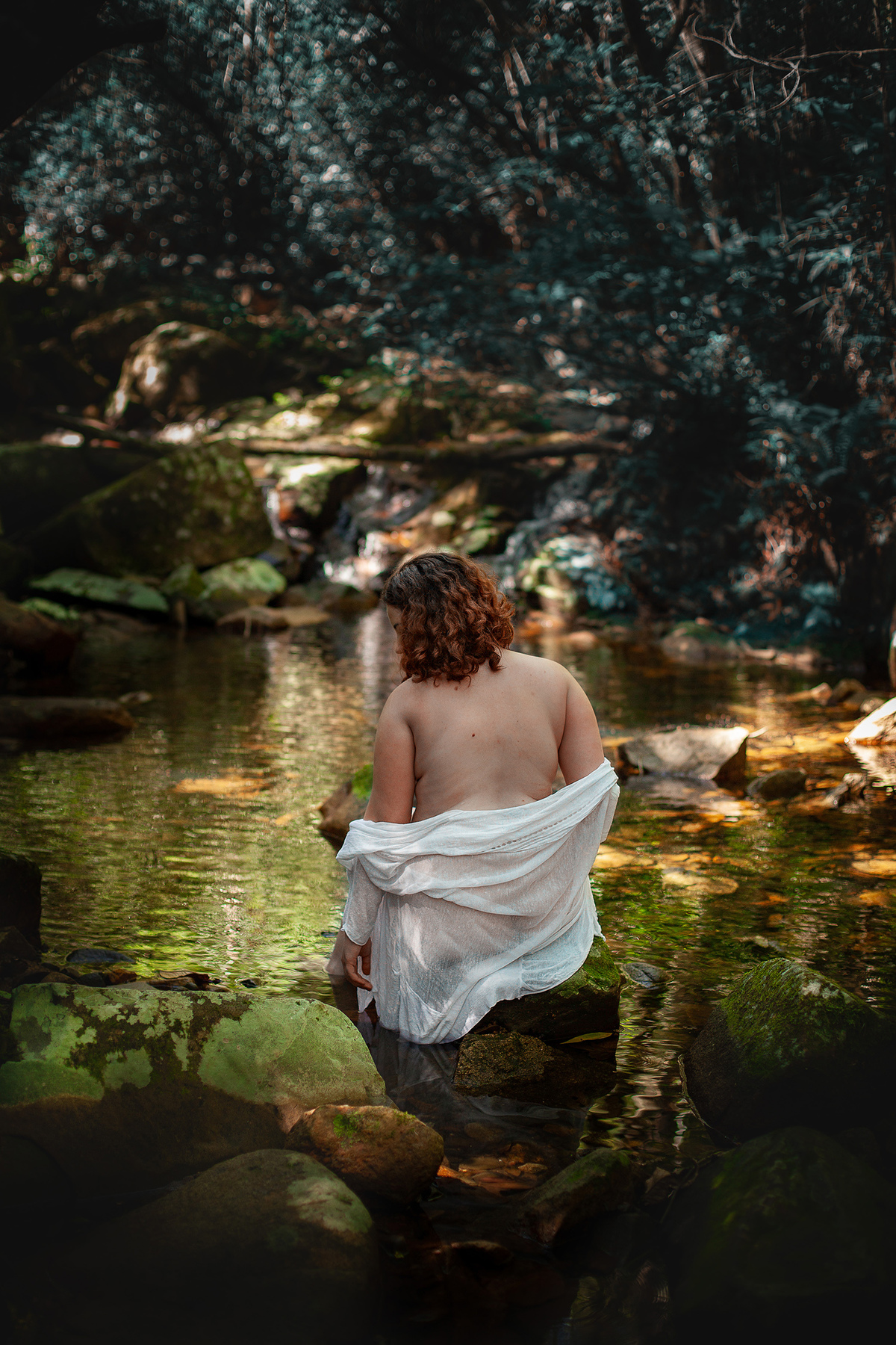 Lindo ensaio pluz size. Uma revelação de alma