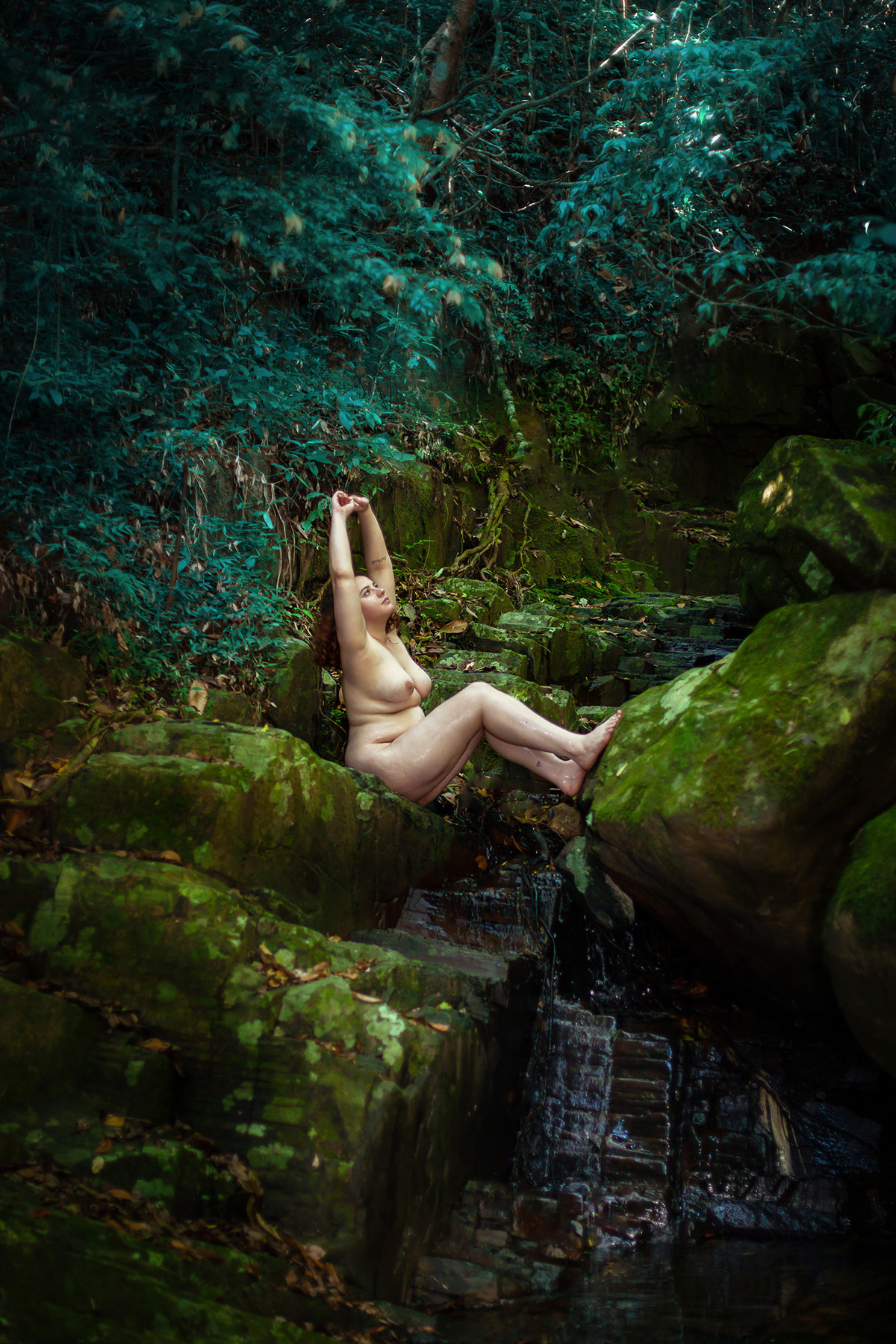 Lindo ensaio pluz size. Uma revelação de alma