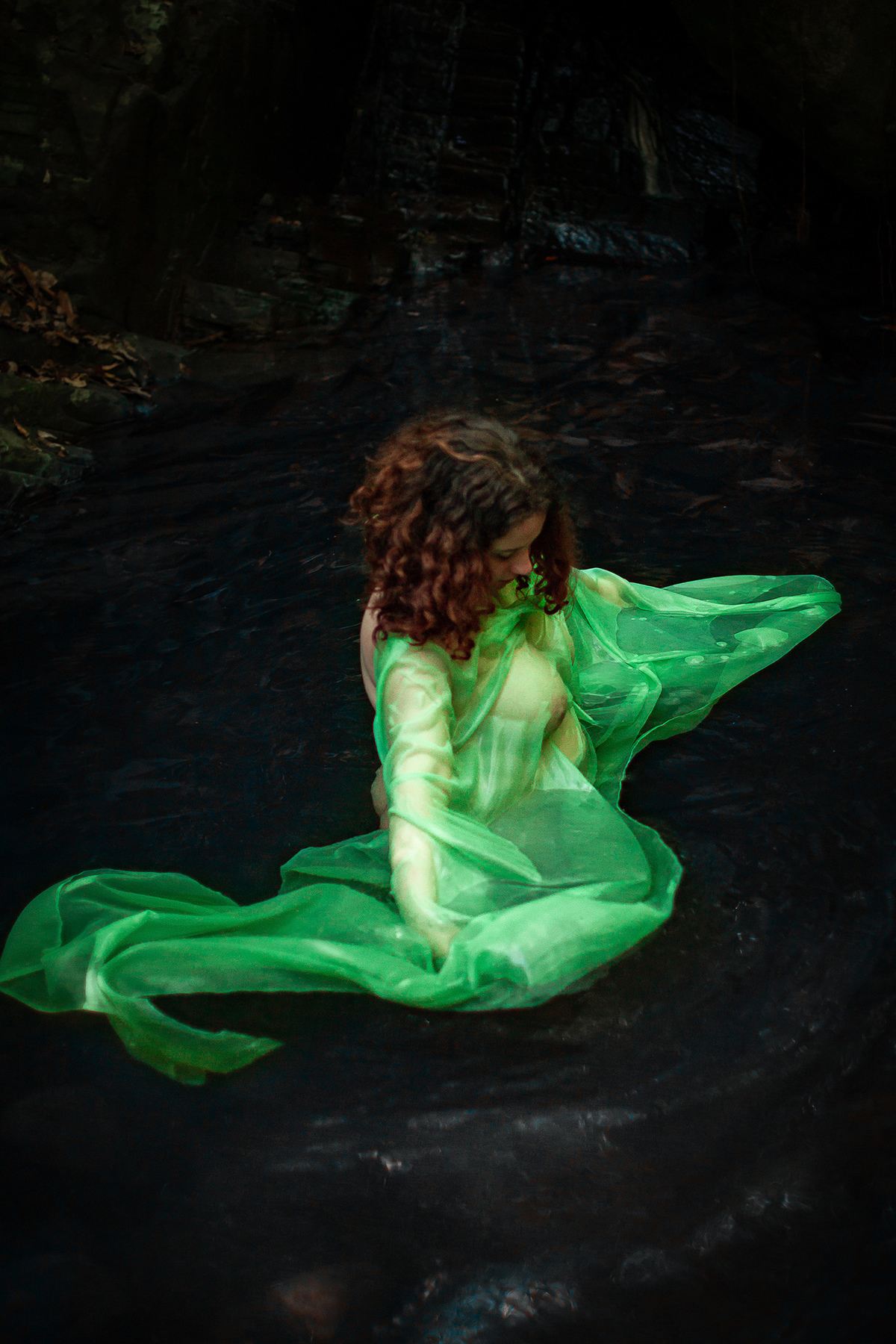 Lindo ensaio pluz size. Uma revelação de alma