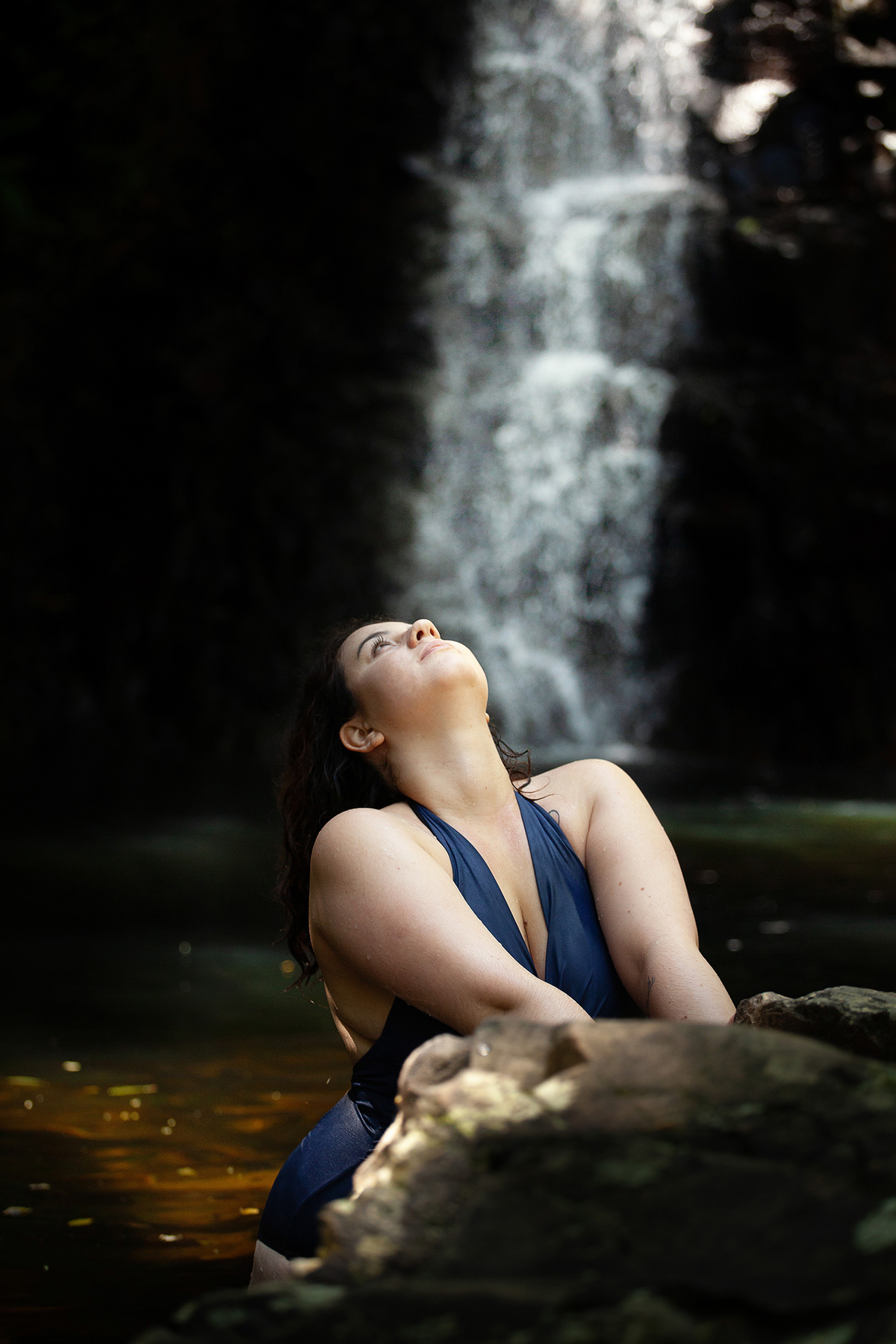 Lindo ensaio pluz size. Uma revelação de alma