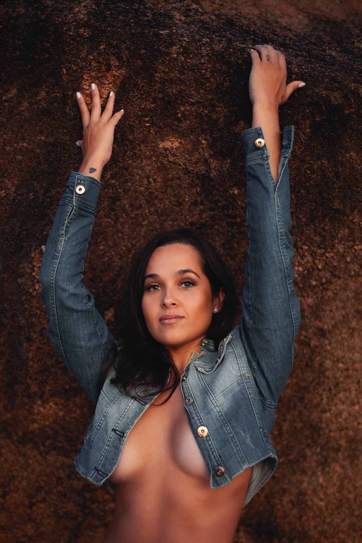 Ensaio de nu artistico na Joaquina em Florianopolis. Amanhecer em Floripa