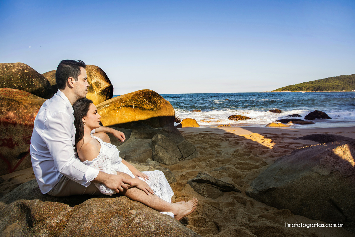 ensaio de casal na praia