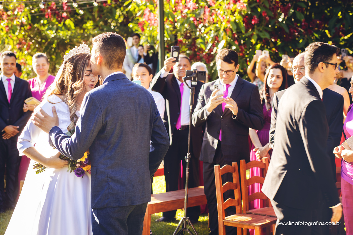 casamento, entrada do noiva, fim de tarde