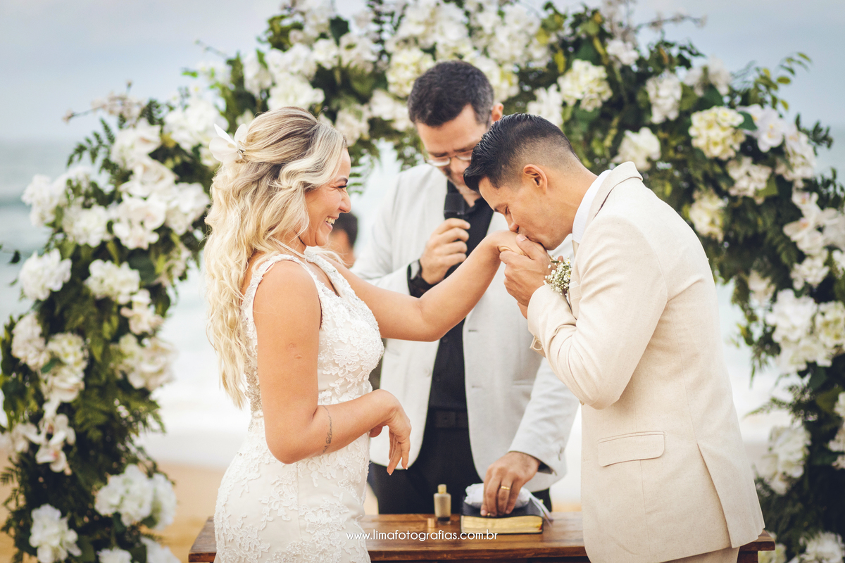 casamento na praia, troca das alianças