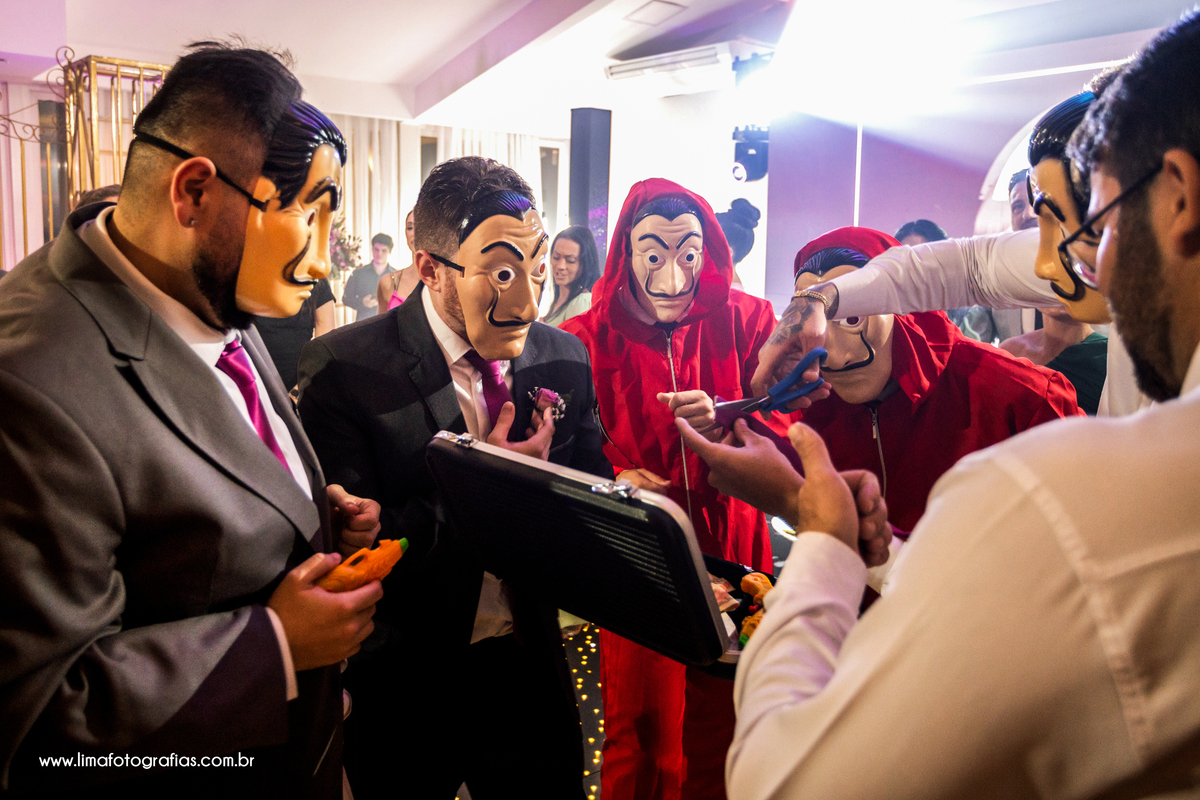 casamento, corte da gravata