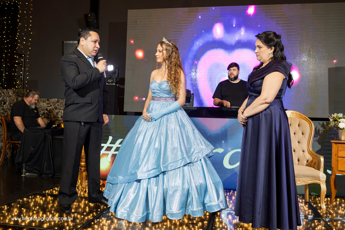 debutante, festa de 15 anos