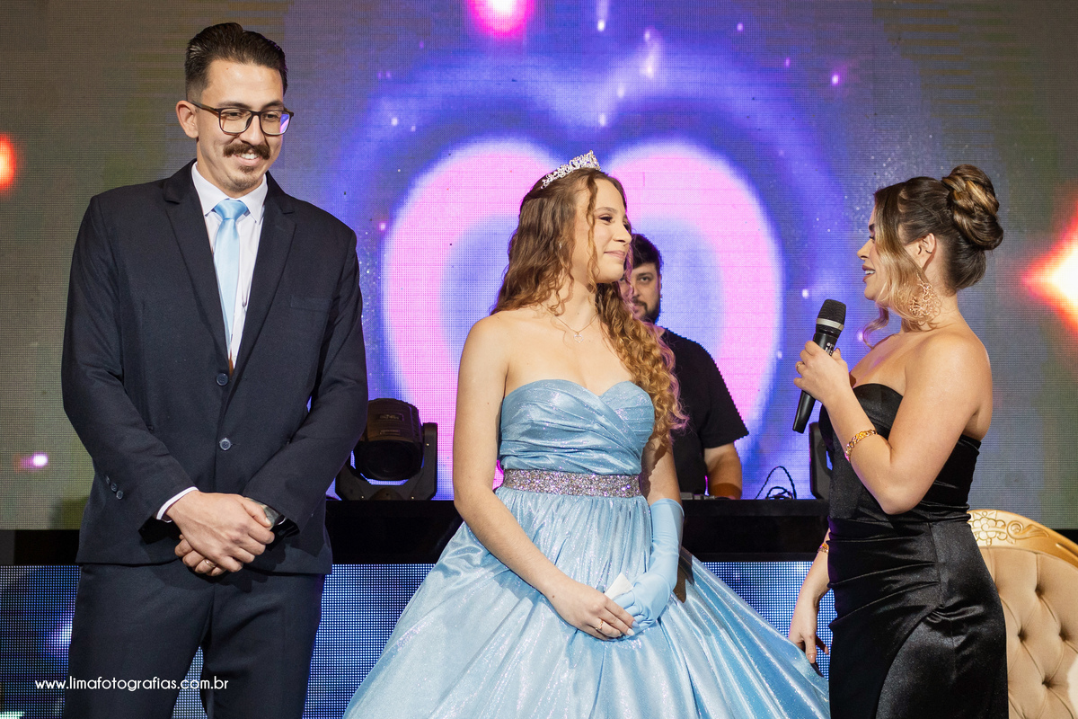 debutante, festa de 15 anos