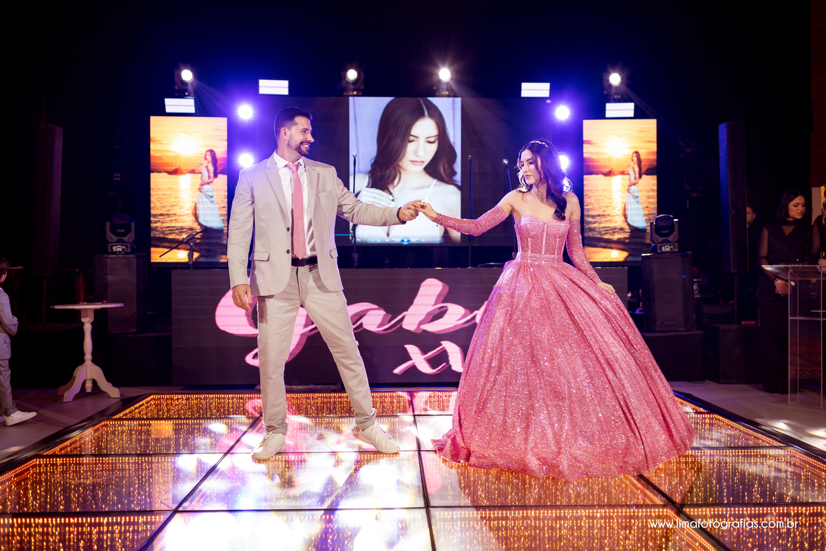 valsa com o pai, festa de 15 anos