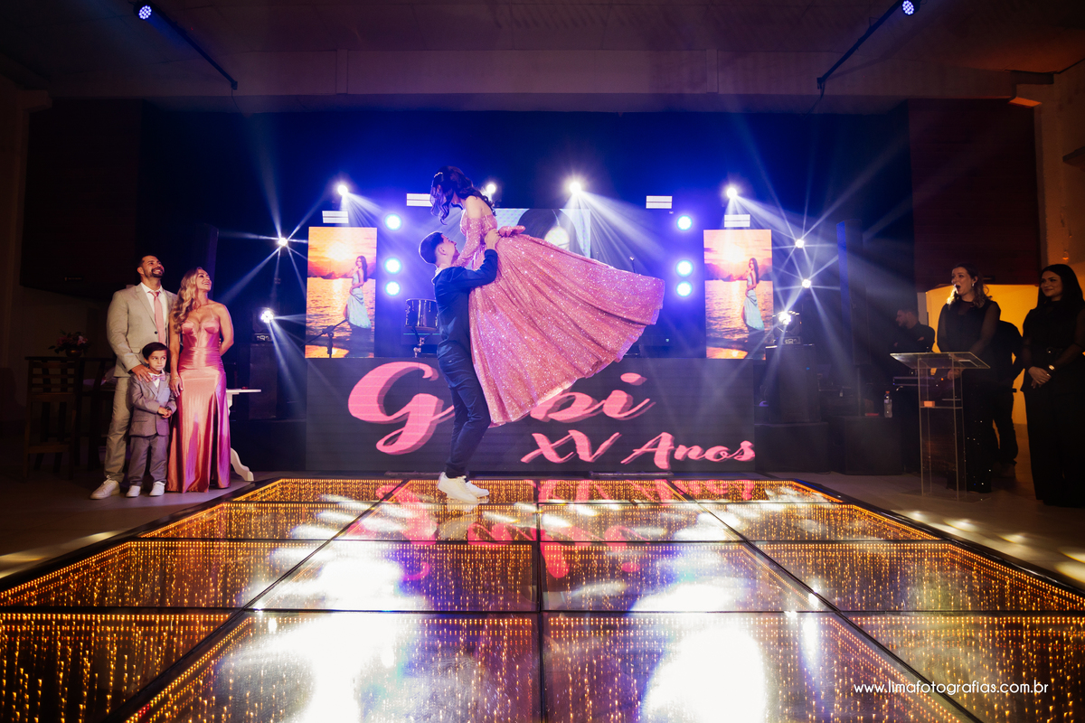 valsa com principe, festa de 15 anos