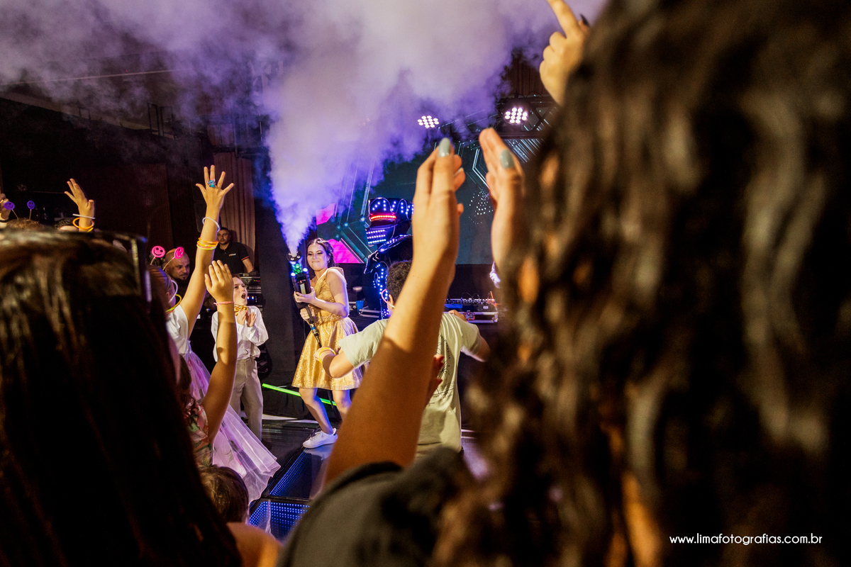 festa de 15 anos, robo de led