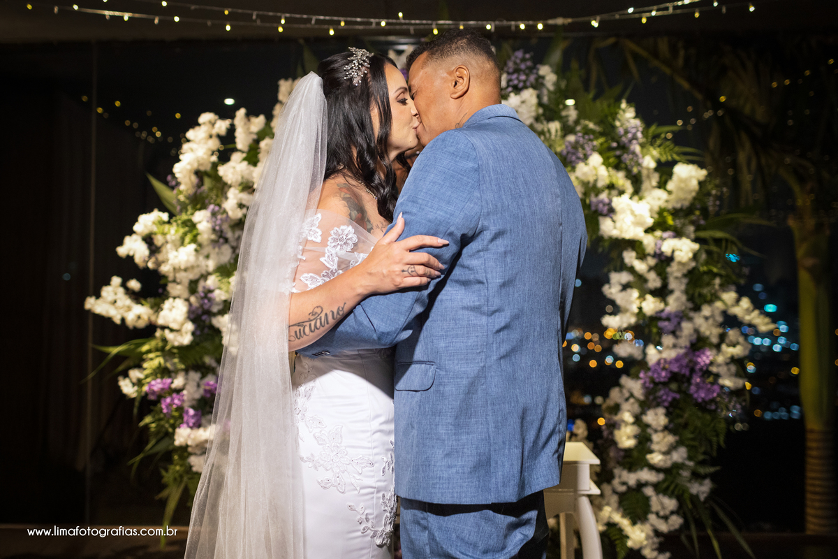 beijo, casamento, recém casados