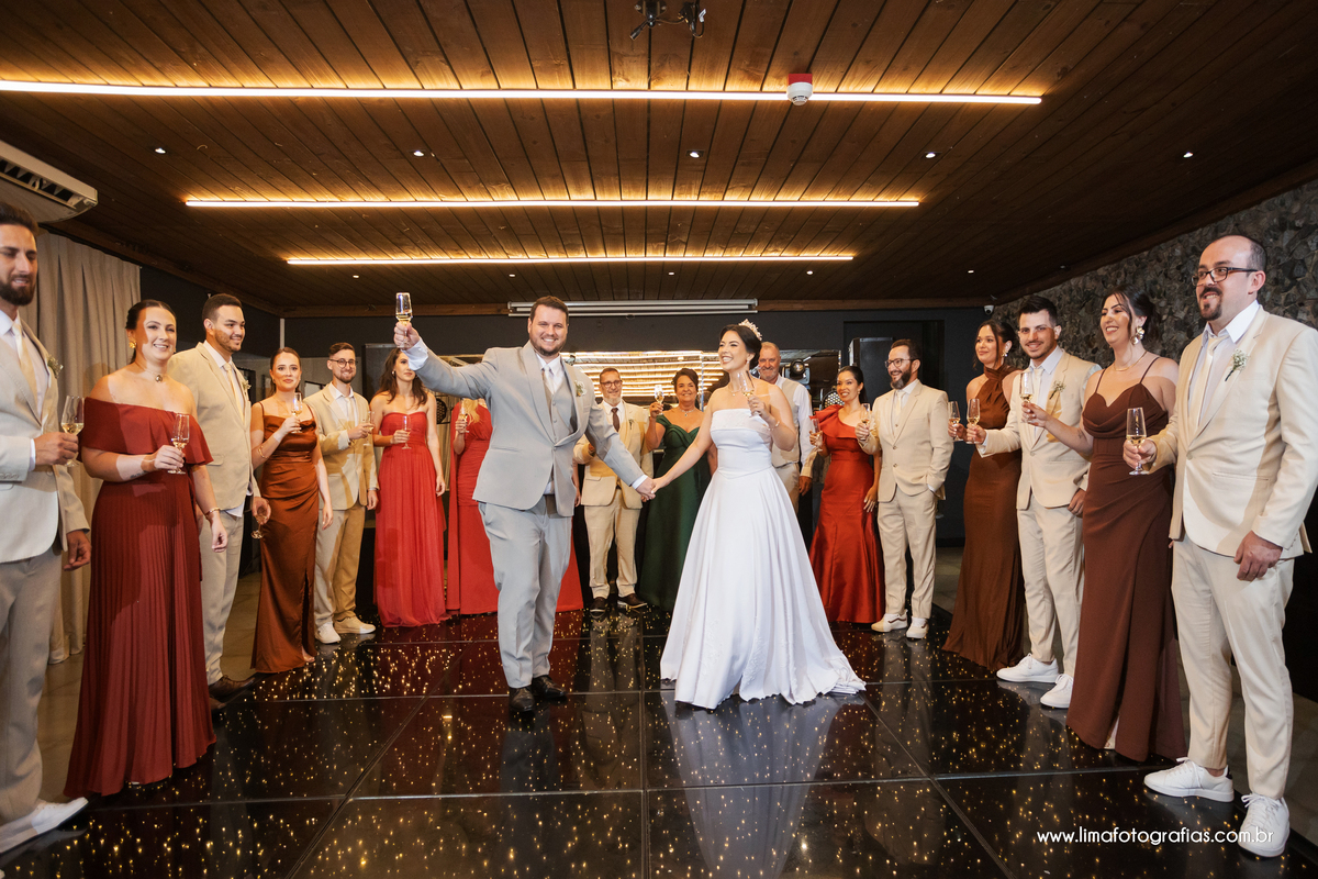 Brinde com padrinhos, casamento