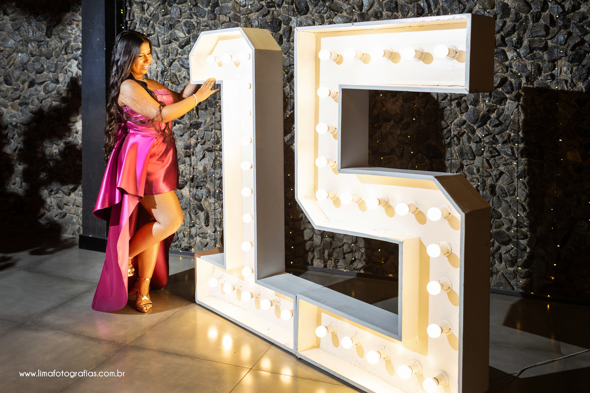 book debutante, festa de 15 anos