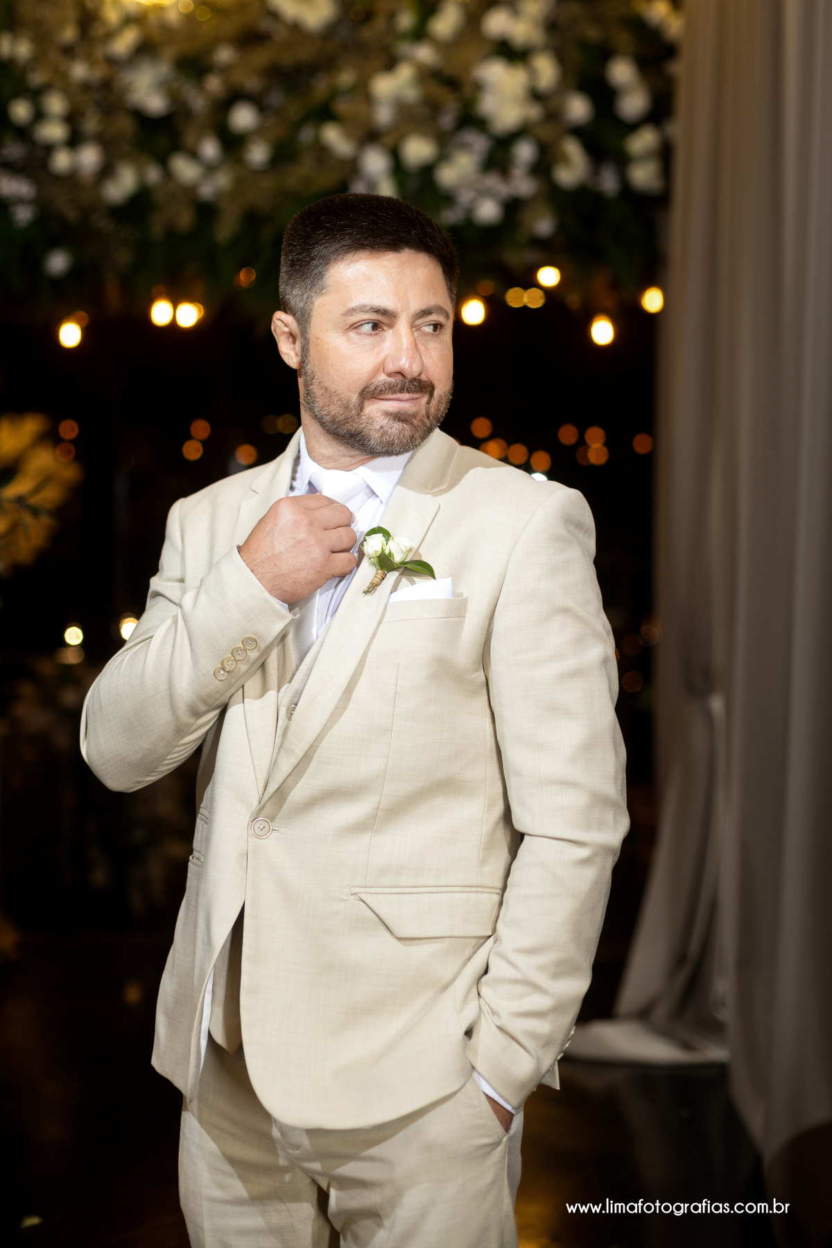 sessão fotografica do casal pós cerimônia do casamento