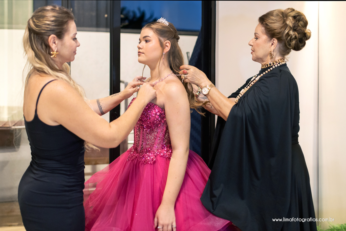 make-up debutante
