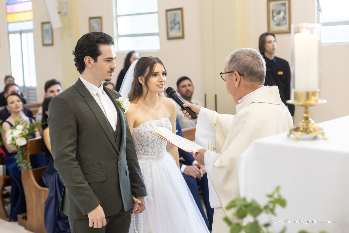 casamento, cerimonia na igreja itapema