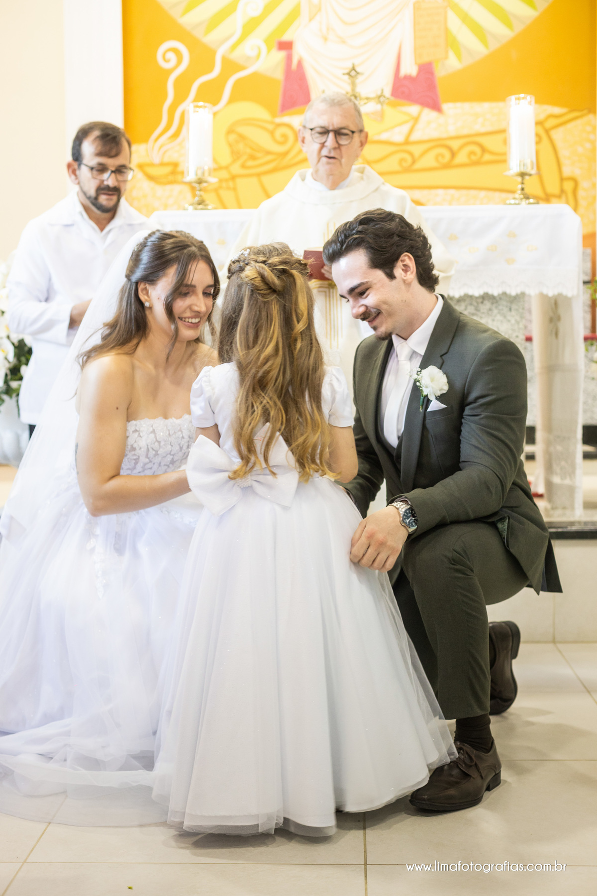 casamento na igreja, entrada das alianças