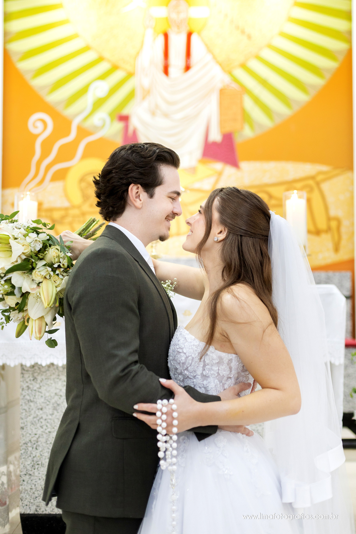 casamento na igreja, ensaio do casal