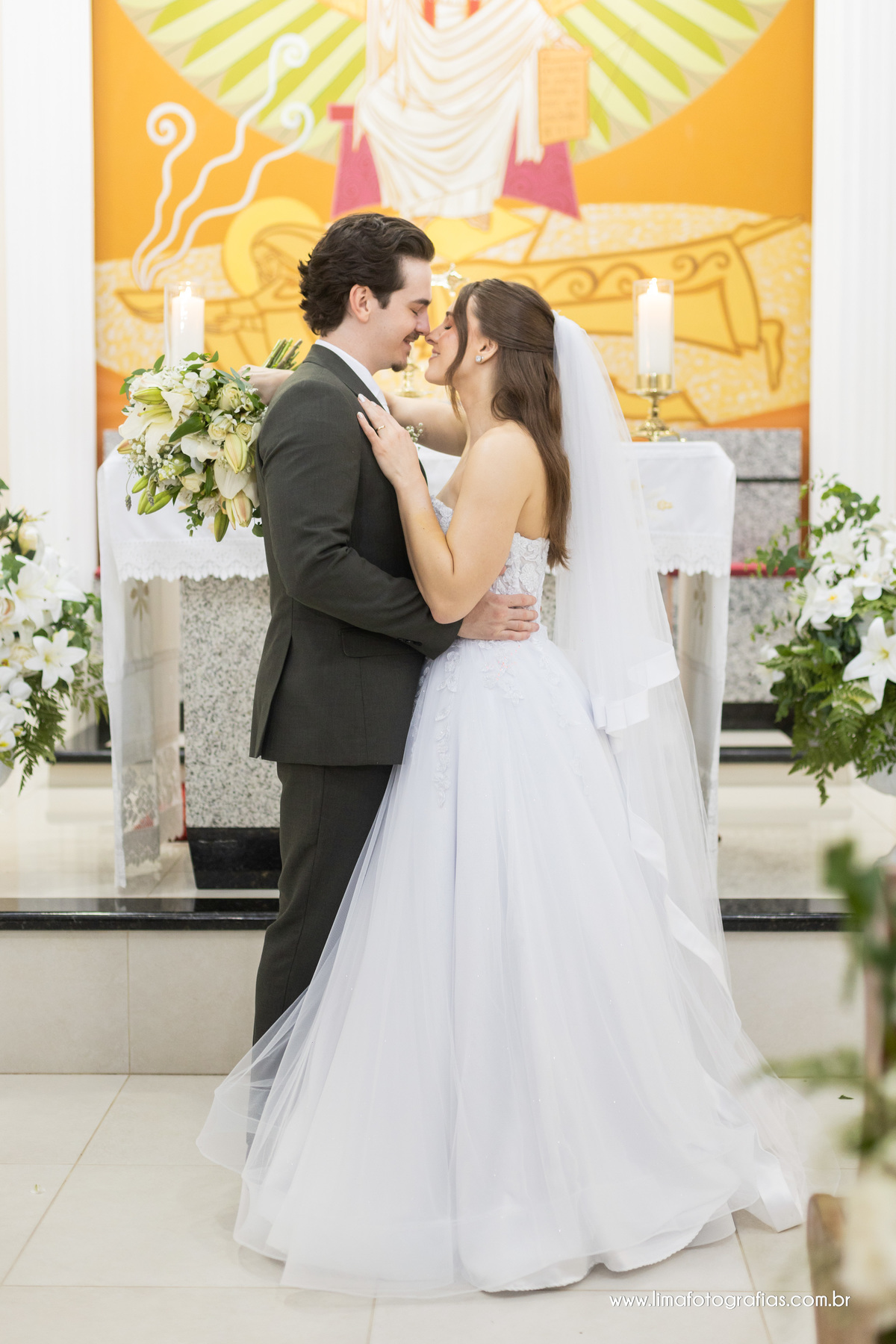 casamento na igreja, ensaio do casal