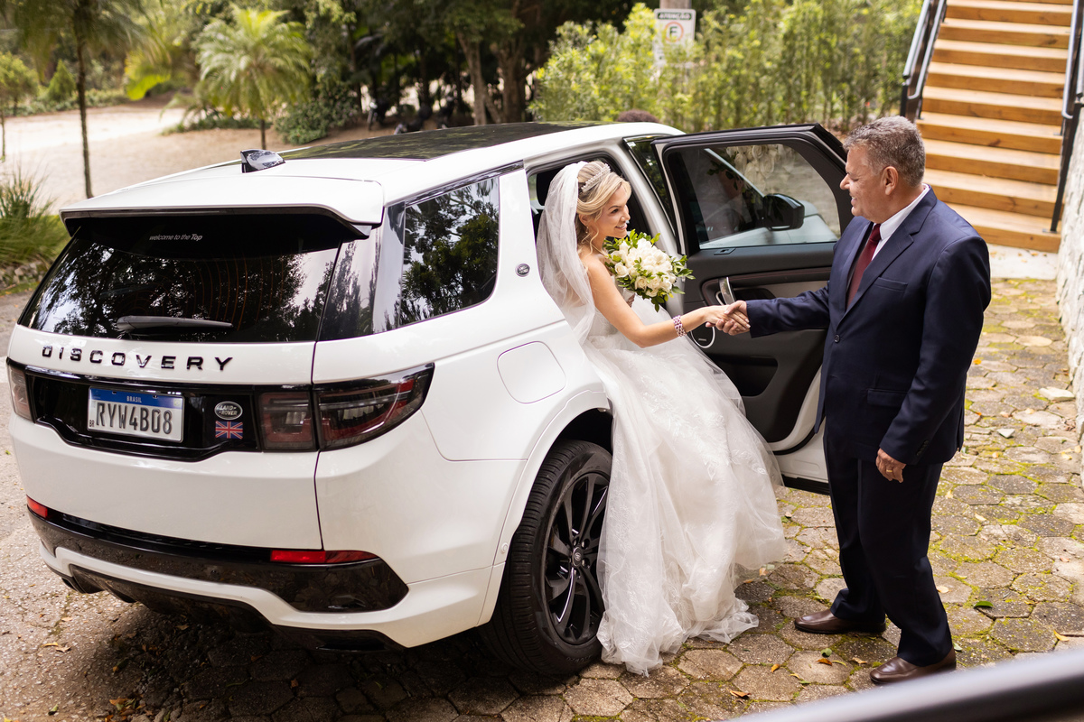 casamento indaiá Itapema, chegada da noiva
