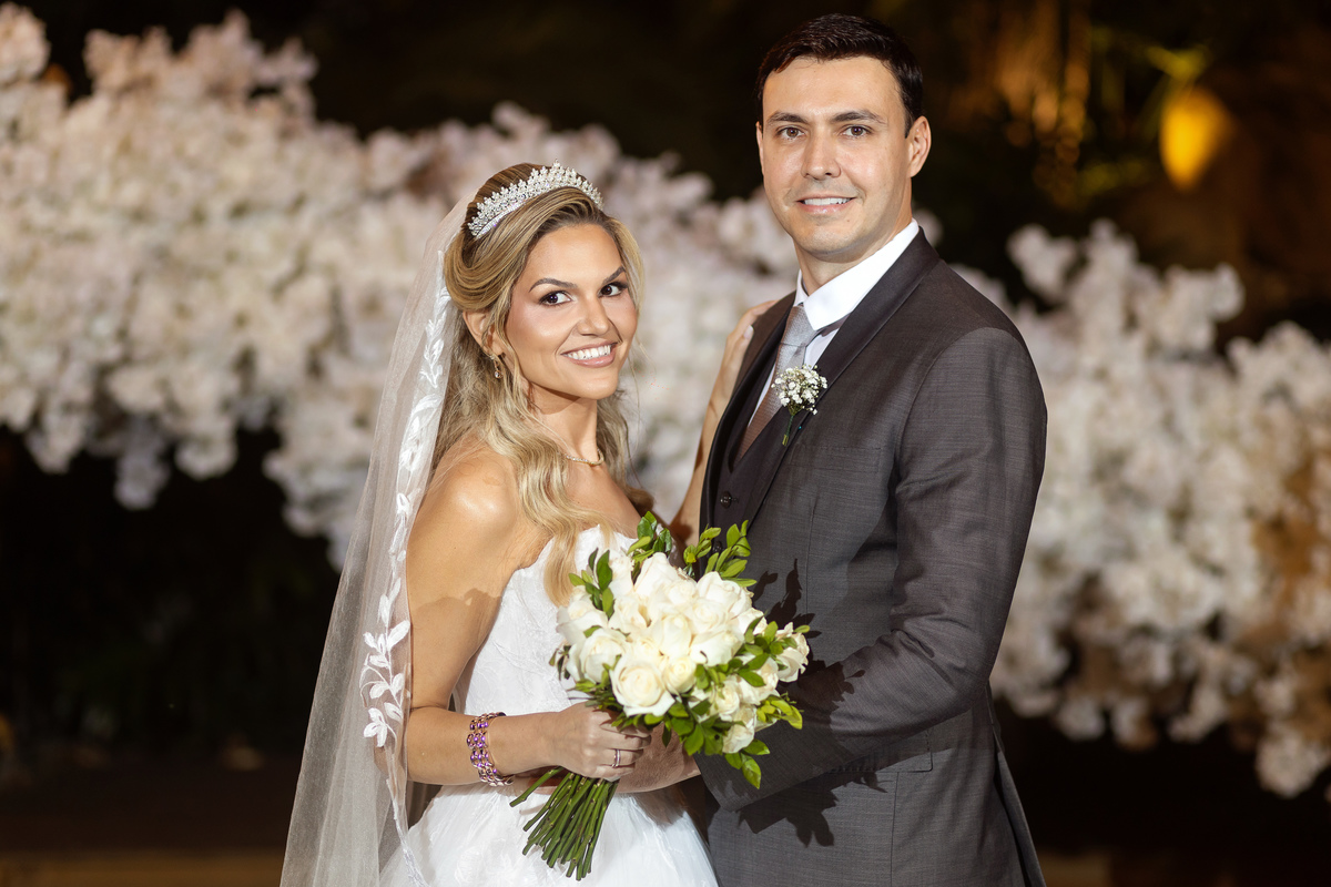 casamento indaiá Itapema, sessão de fotos do casal pós cerimônia