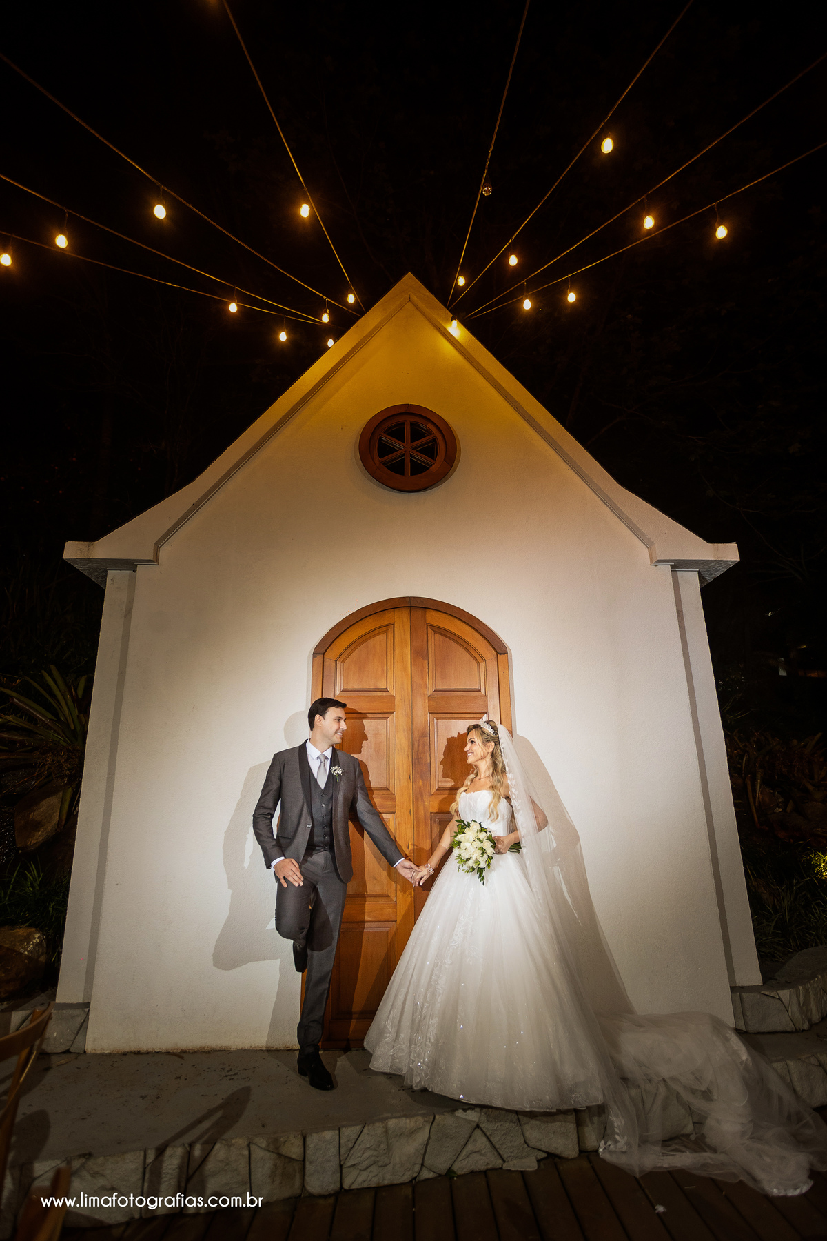 casamento indaiá Itapema, sessão de fotos do casal pós cerimônia