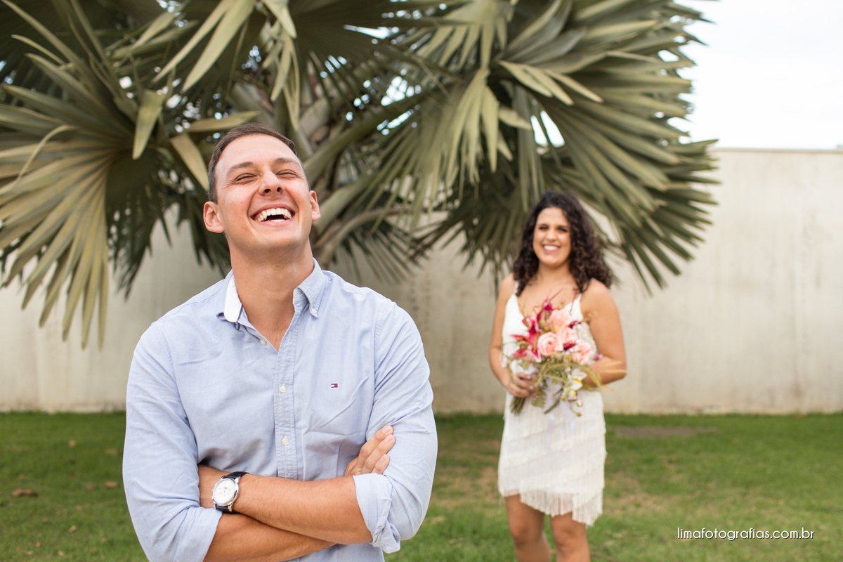 ensaio de casal na praia