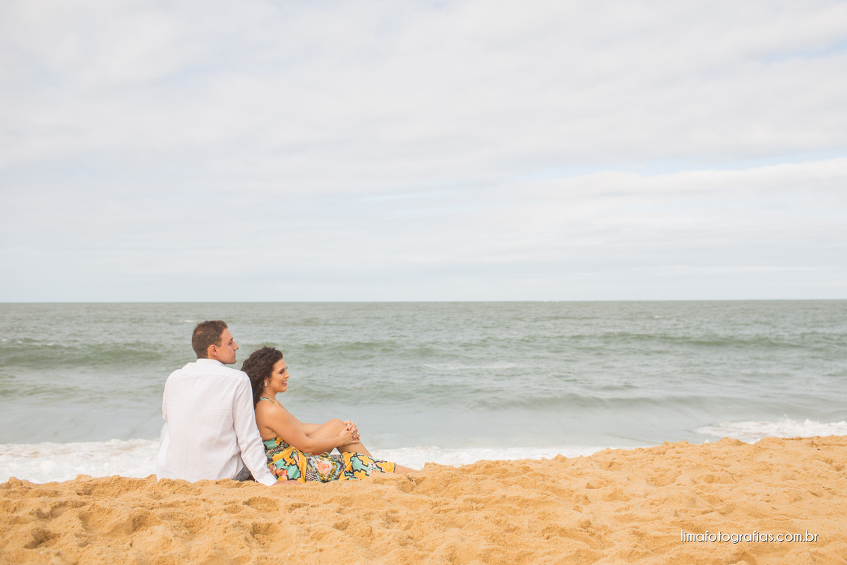 ensaio de casal na praia